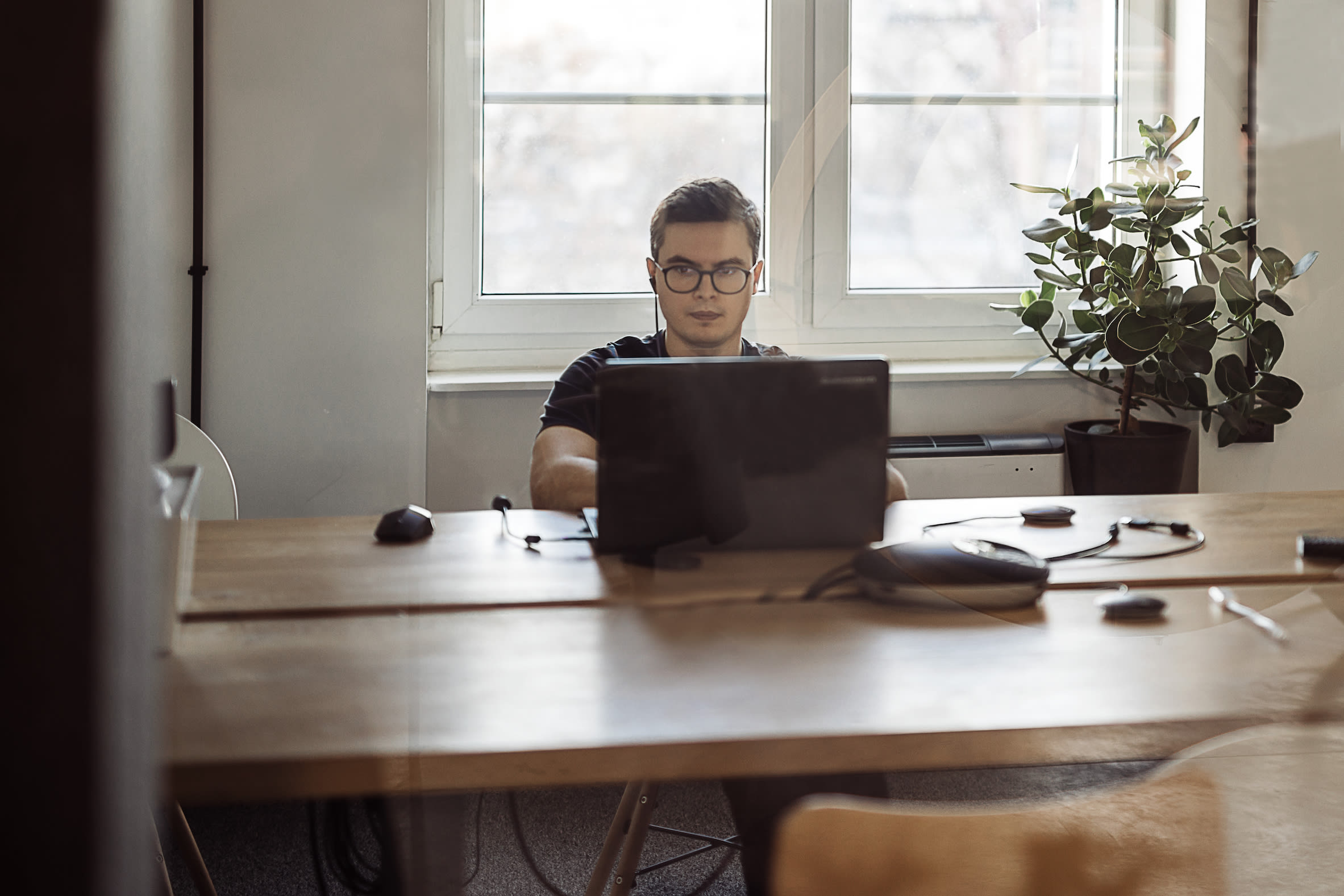 How much does it cost to outsource software development?